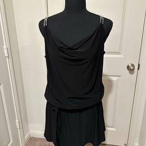 White House/Black Market women’s black drop waist blouse w/belt